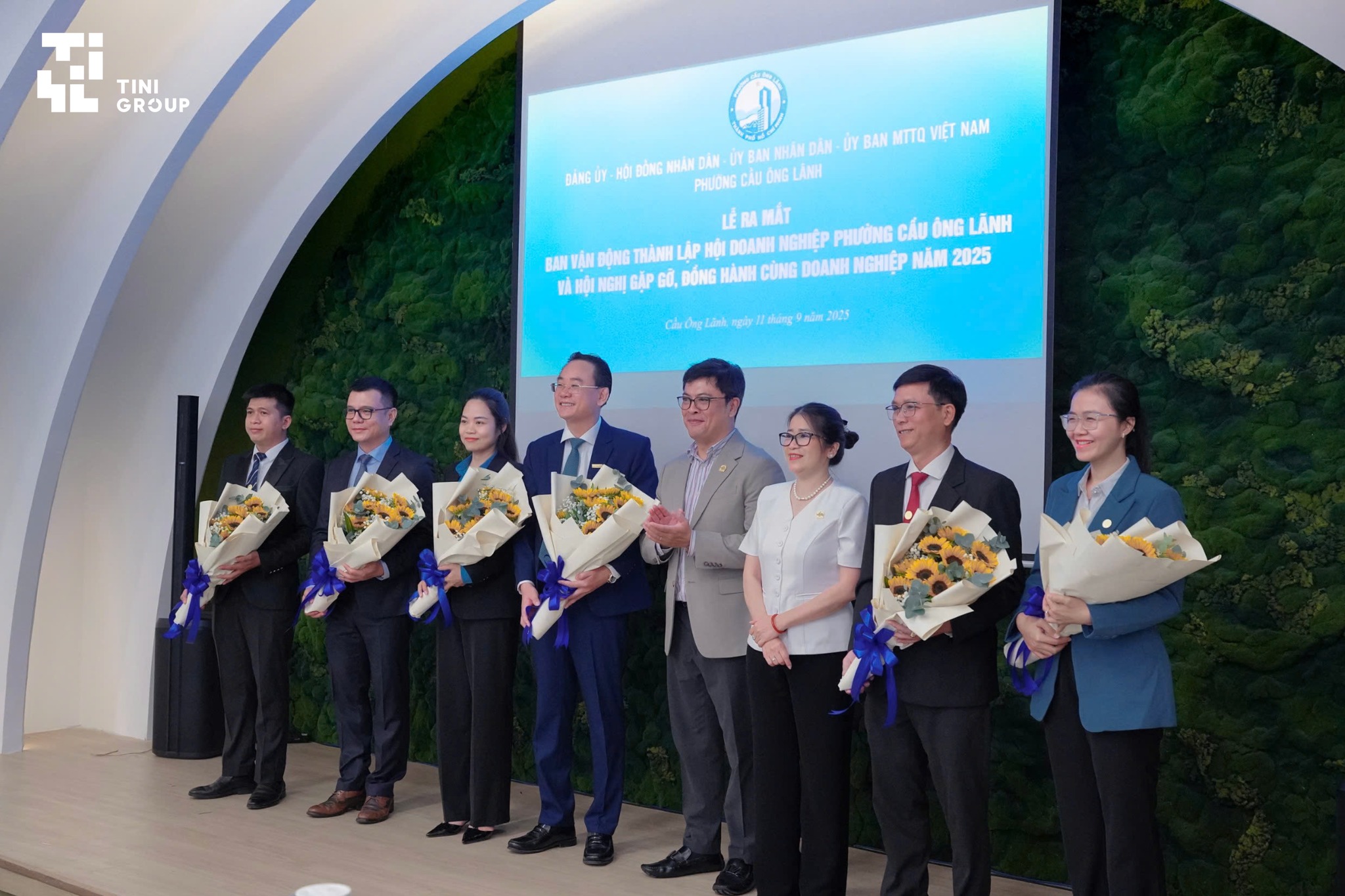Hoi-Doanh-nghiep-phuong-Cau-Ong-Lanh