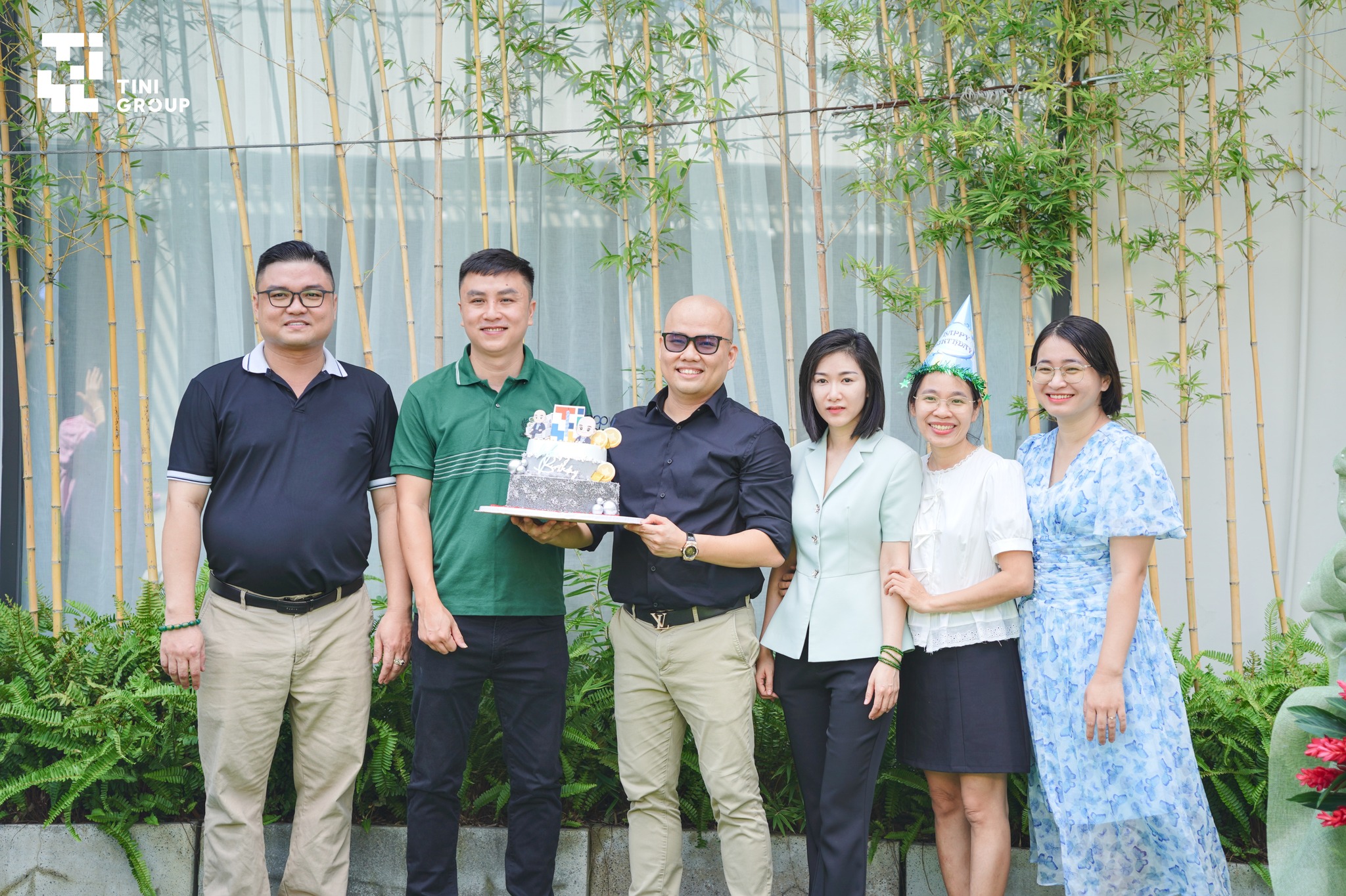 NHA-SANG-LAP-KIEM-CHU-TICH-TINI-GROUP-2